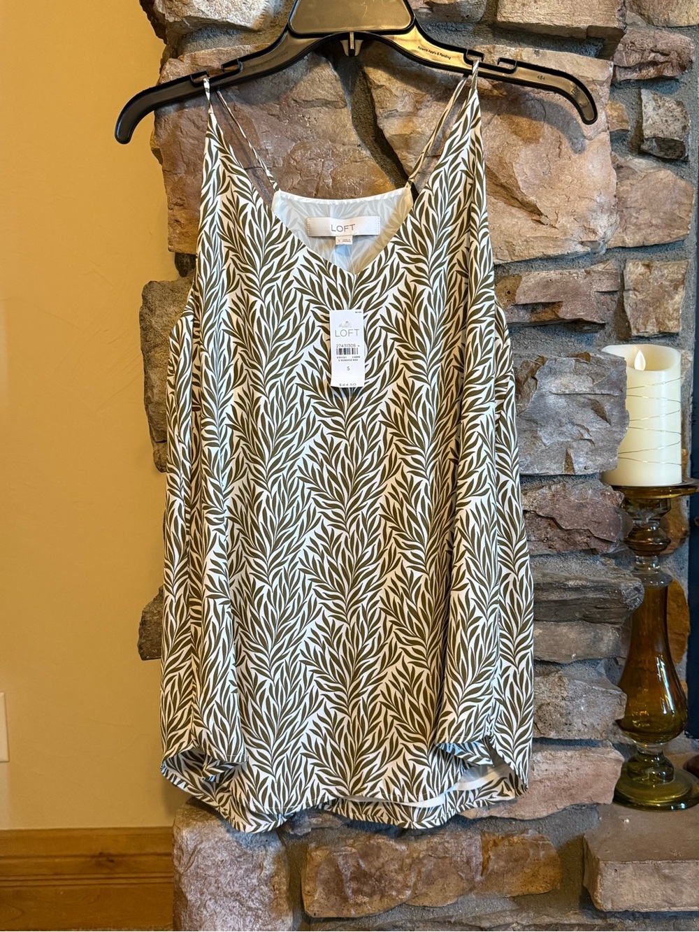 LOFT Olive & White Leaf-Print V-Neck Cami